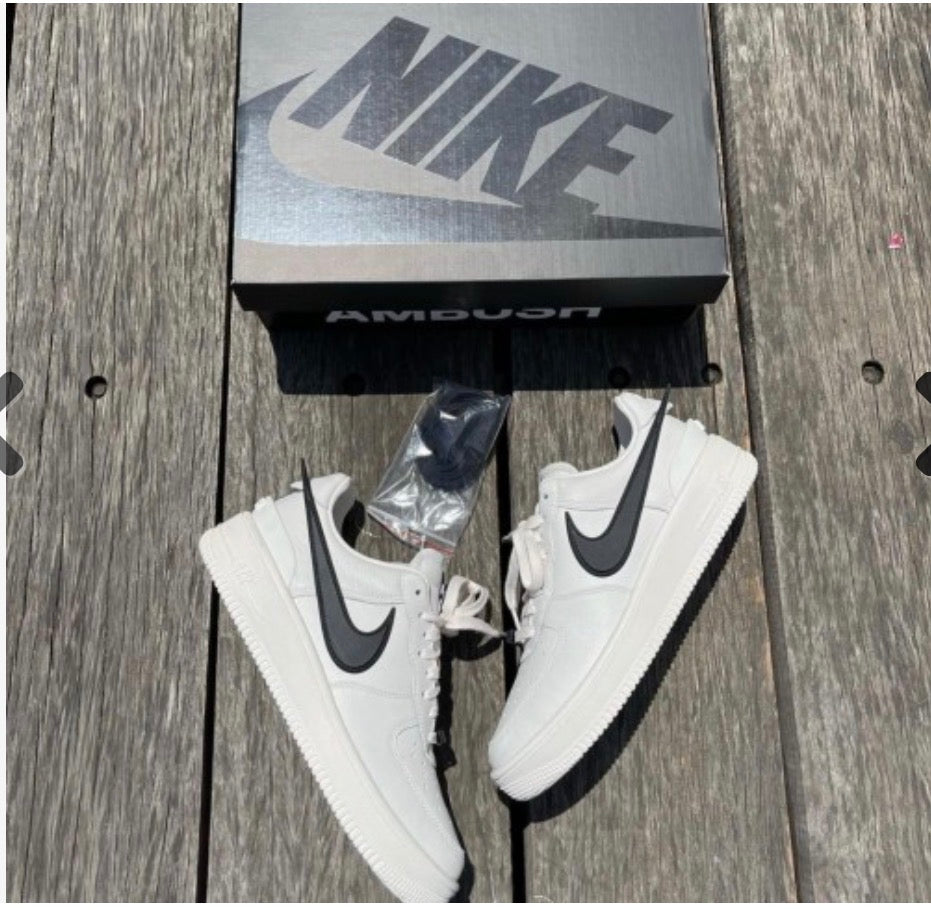 Nike Airforce 1 low x ambush white