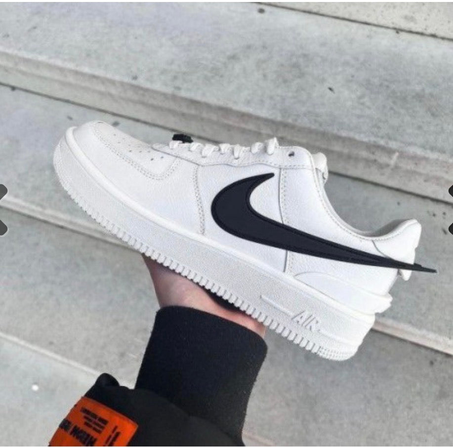 Nike Airforce 1 low x ambush white