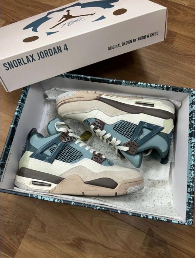 Nike Jordan 4 Snorlax Custom Semi UA